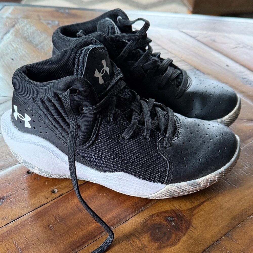 Under Armour Kids Black & White Basketball Sneakers